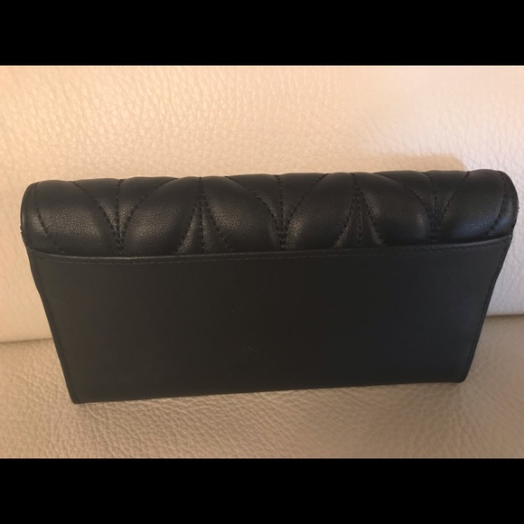 KATE SPADE Quilted Black Wristlet - Picture 6 of 7